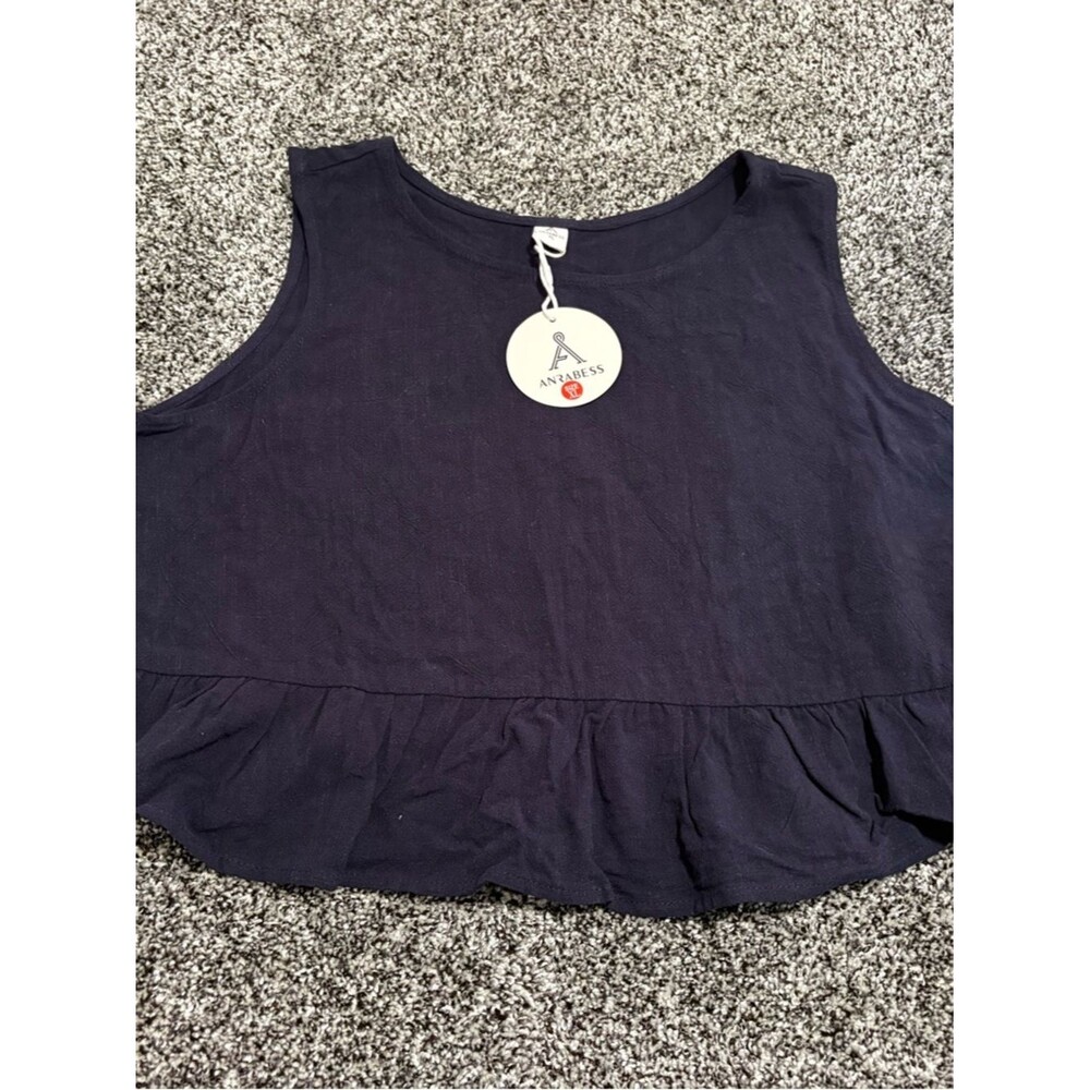 NWT Navy Ruffle Hem Sleeveless Top woman’s xl linen/rayon crop